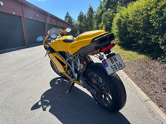 Ducati 999 3 of 10