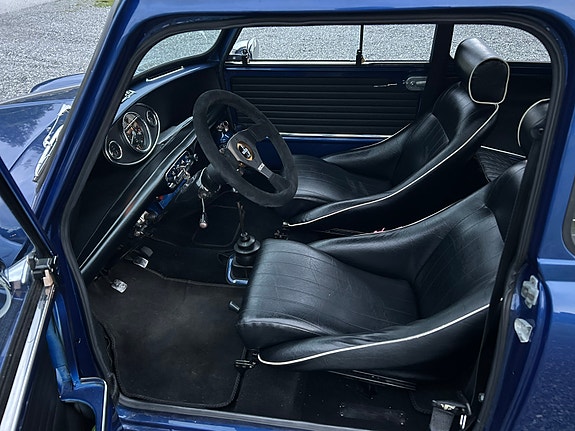 Austin Mini 6 of 8