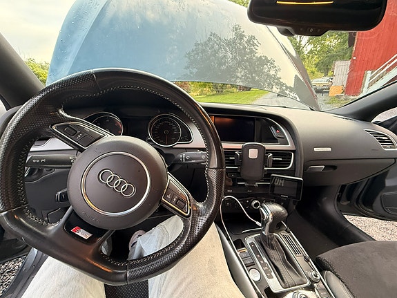 Audi A5 4 of 16