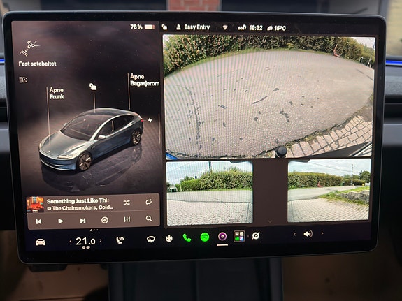 Tesla Model 3 12 of 26