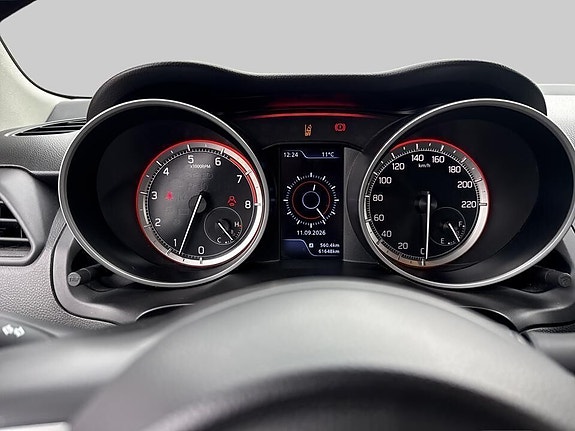 Suzuki Swift 9 of 15