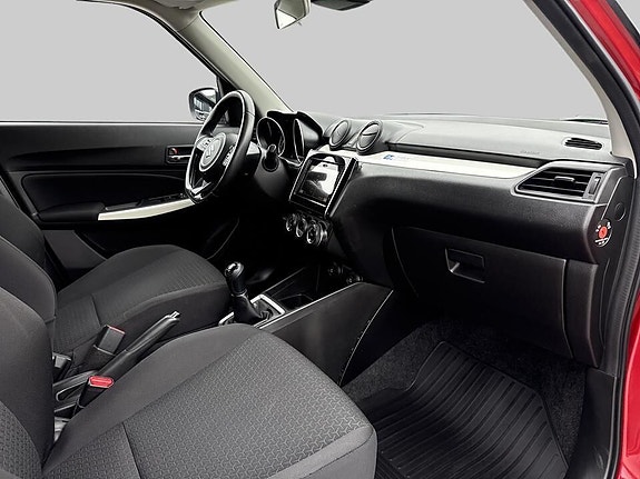 Suzuki Swift 13 of 15