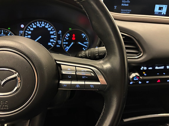 Mazda CX-30 17 of 30