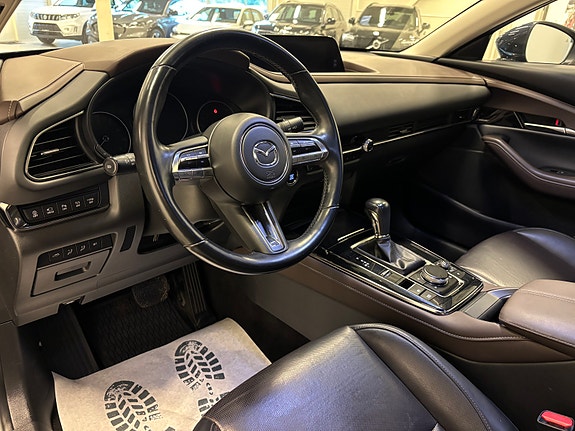 Mazda CX-30 9 of 30