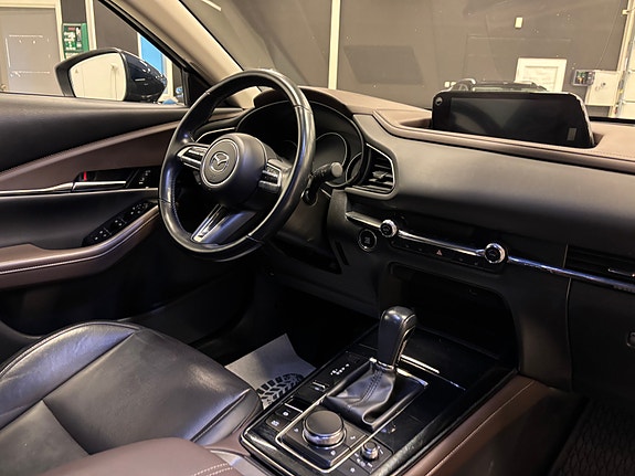 Mazda CX-30 12 of 30