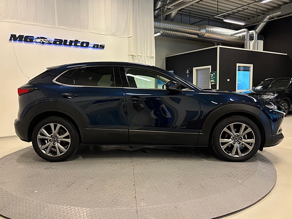 Mazda CX-30 3 of 30