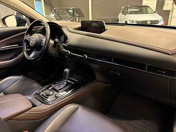 Mazda CX-30 11 of 30