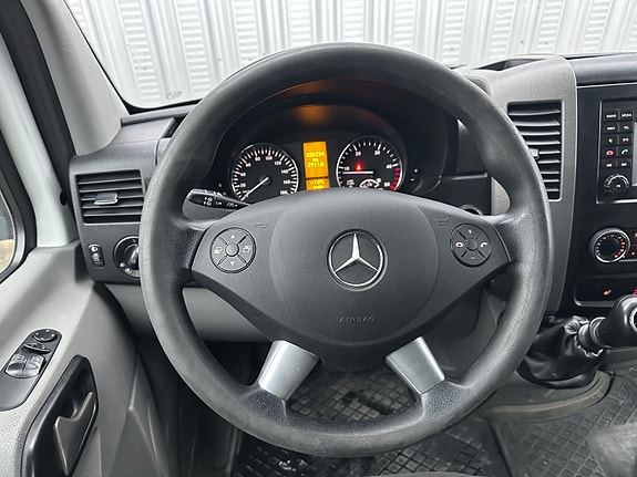 Mercedes-Benz Sprinter 316 24 of 30