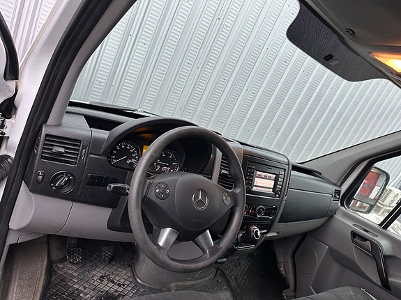 Mercedes-Benz Sprinter 316 17 of 30