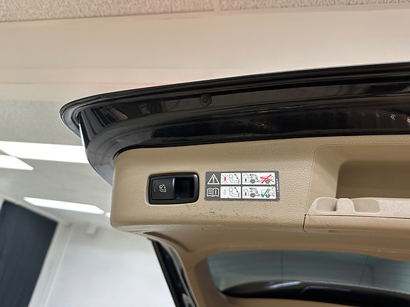 Mercedes-Benz ML250 18 of 30