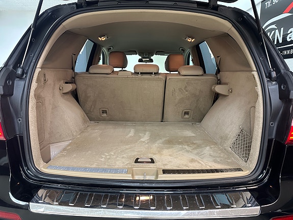 Mercedes-Benz ML250 20 of 30