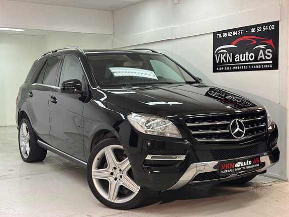 Mercedes-Benz ML250 3 of 30