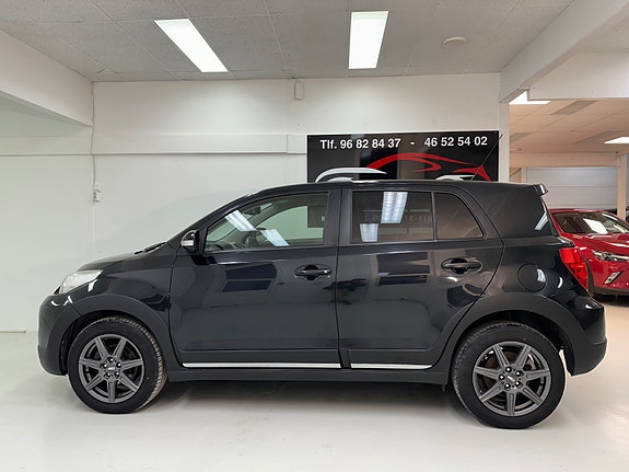 Toyota Urban Cruiser 3 of 21