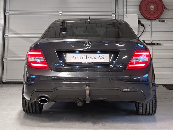 Mercedes-Benz C180 5 of 30