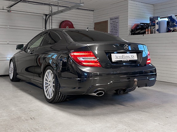 Mercedes-Benz C180 6 of 30