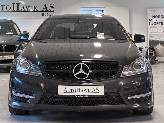 Mercedes-Benz C180 2 of 30