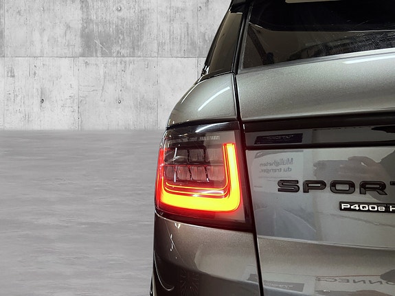 Land Rover Range Rover Sport 10 of 30