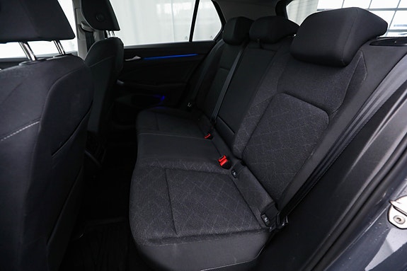 Volkswagen Golf VIII 20 of 30