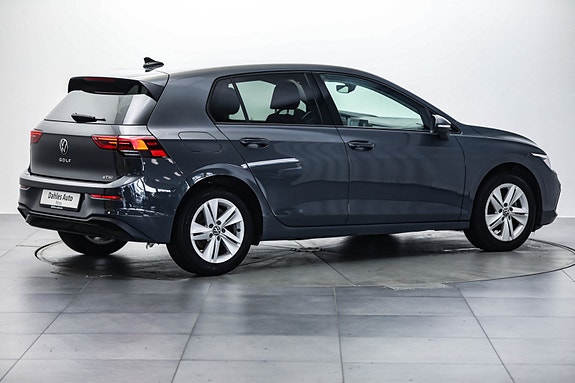 Volkswagen Golf VIII 4 of 30