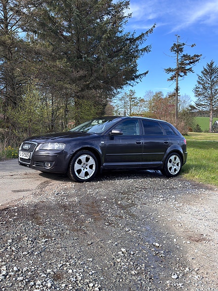 Audi A3 2 of 18