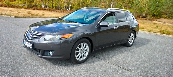 Honda Accord 14 of 22
