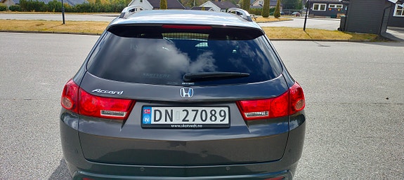 Honda Accord 2 of 22