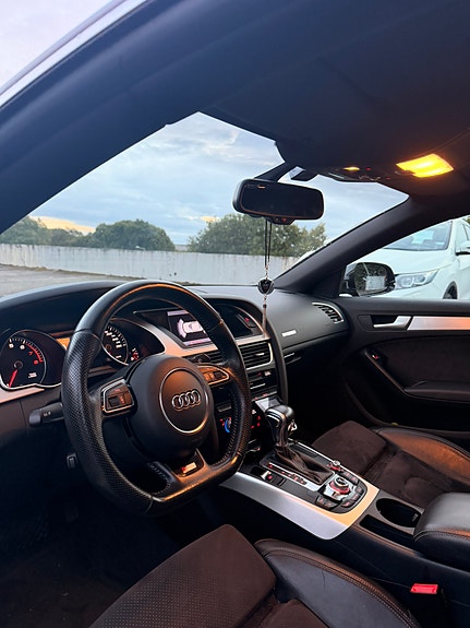 Audi A5 9 of 30