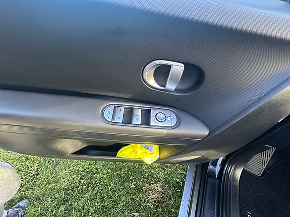 Hyundai Ioniq 5 12 of 30