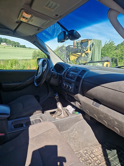 Nissan Navara 5 of 10