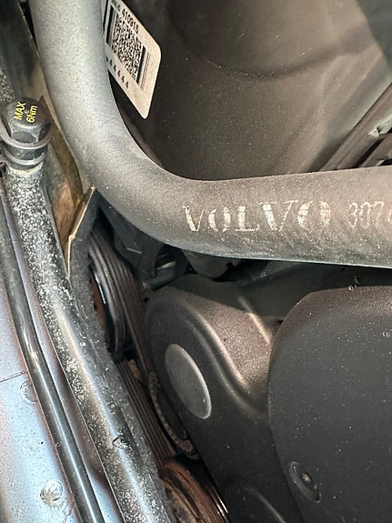 Volvo S60 16 of 27