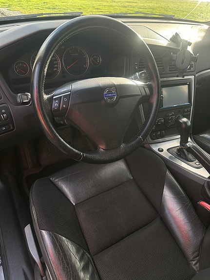 Volvo S60 25 of 27