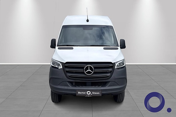 Mercedes-Benz Sprinter 319 9 of 20