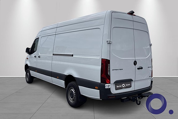 Mercedes-Benz Sprinter 319 3 of 20