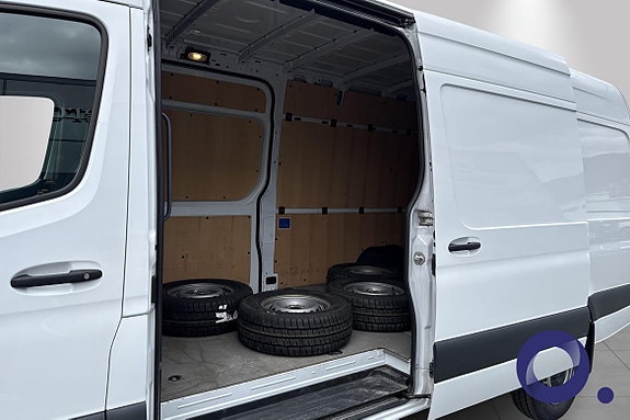 Mercedes-Benz Sprinter 319 11 of 20