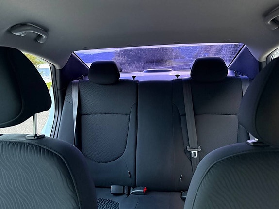 Hyundai Accent 11 of 19