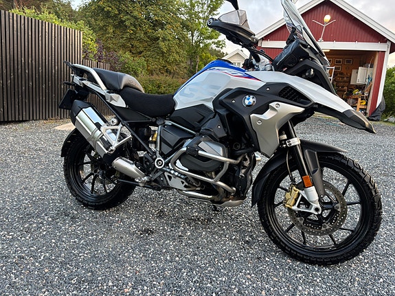BMW R 1250 GS 4 of 24