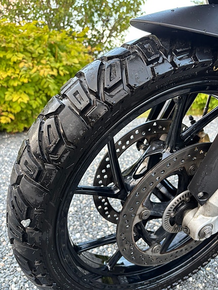 BMW R 1250 GS 12 of 24