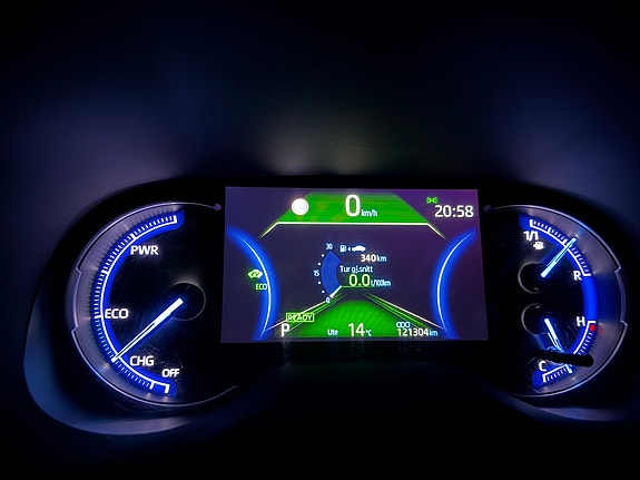 Toyota RAV4 11 of 26