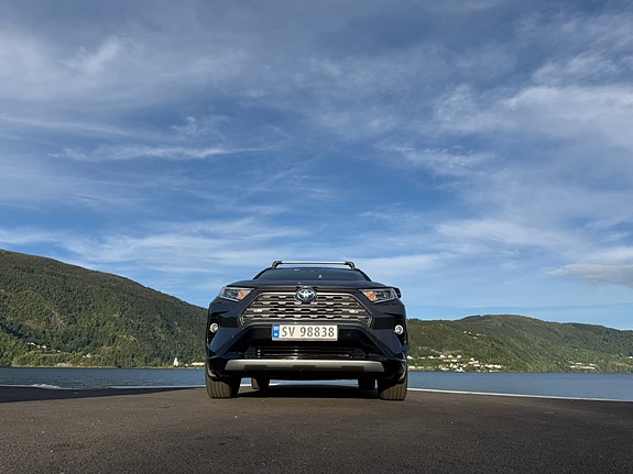 Toyota RAV4 25 of 26