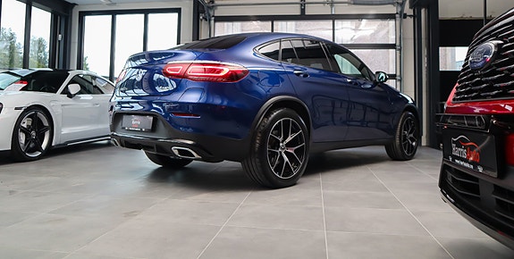Mercedes-Benz GLC300 e 23 of 30