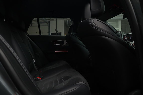 Mercedes-Benz C220 d 28 of 30