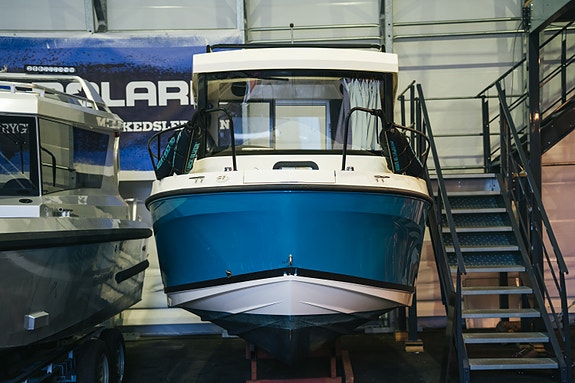 Quicksilver 625 Pilothouse m/Mercury F150 2 of 14