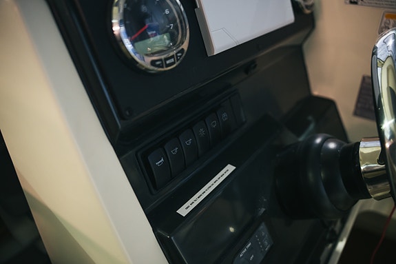 Quicksilver 625 Pilothouse m/Mercury F150 6 of 14