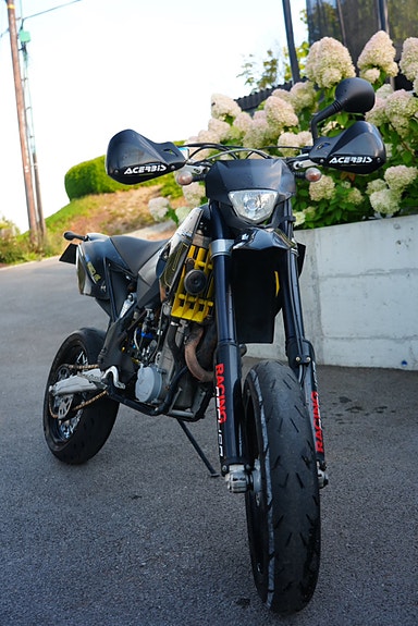 Husaberg FE 650 4 of 17