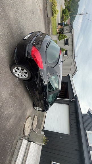 Peugeot 308 8 of 15