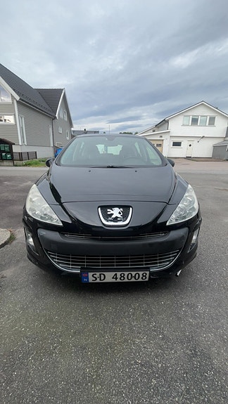 Peugeot 308 14 of 15