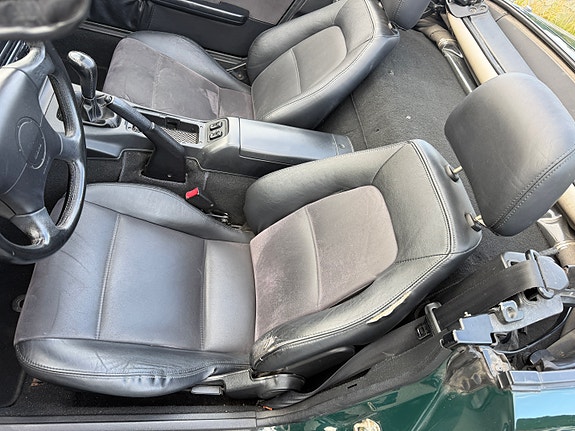 Mazda MX-5 12 of 18