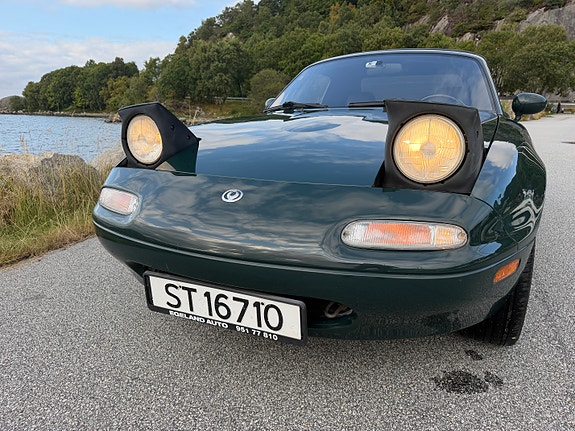 Mazda MX-5 6 of 18