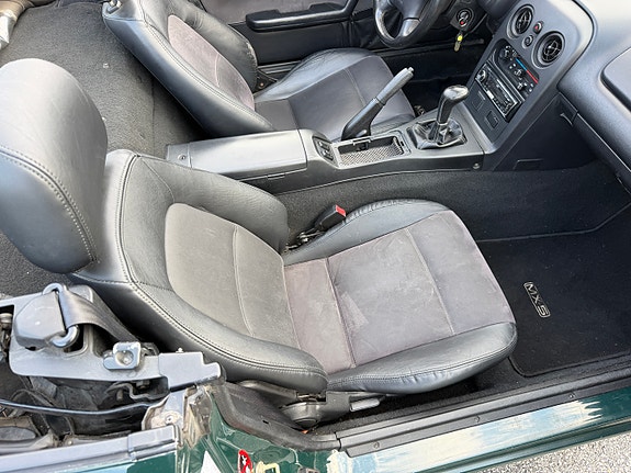 Mazda MX-5 14 of 18