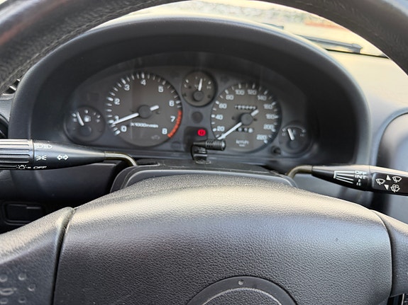 Mazda MX-5 13 of 18